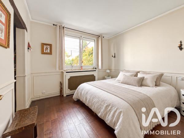 Maison à vendre 7 pièces 148,22 m² Saint-Maur-des-Fossés