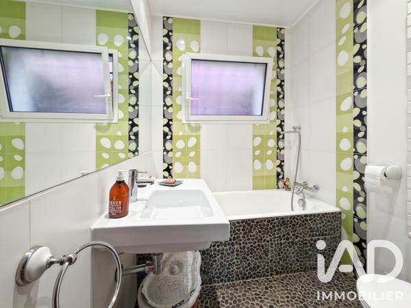 Maison à vendre 7 pièces 148,22 m² Saint-Maur-des-Fossés