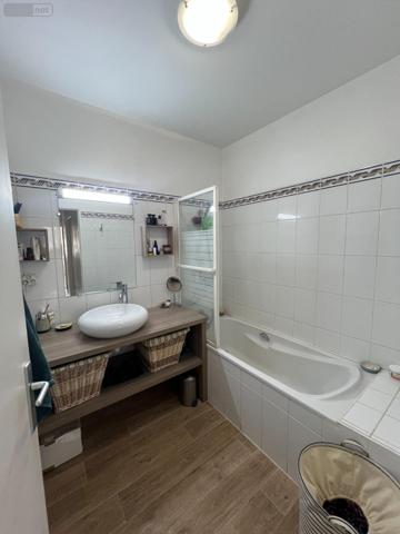 Appartement rénové à vendre à Quimper dans le Finistère (29000), ref :   
centre-ville