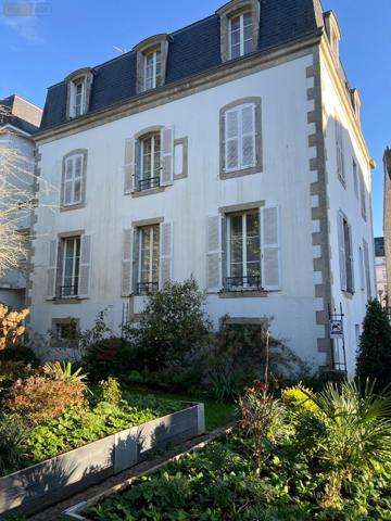 Appartement rénové à vendre à Quimper dans le Finistère (29000), ref :   
centre-ville