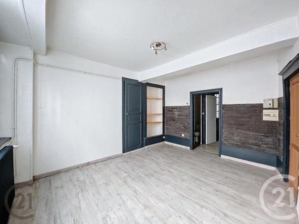 Appartement T1 à vendre  2 pièces - 25,80 m2 RIOM - 63