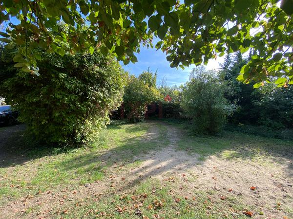 TERRAIN CONSTRUCTIBLE DE 2046 M² -TAIN L'HERMITAGE 26600 , Tain l hermitage TERRAIN CONSTRUCTIBLE DE 2046 M² -TAIN L'HERMITAGE 26600 , Tain l hermitage