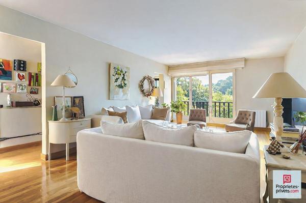 EXCLUSIF - Appartement 4 pièces 90m2 avec Balcon