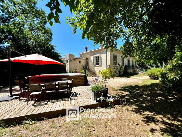 Maison Libourne 9 pièces 6 chambres 230 m2