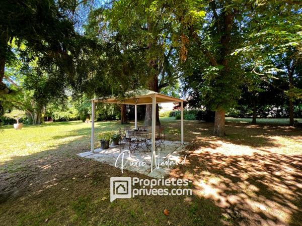 Maison Libourne 9 pièces 6 chambres 230 m2