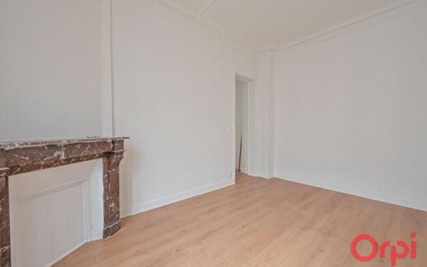 Appartement à louer    2 pièces • 38 m2 Clichy