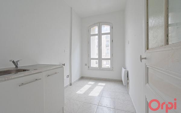 Appartement à louer    2 pièces • 38 m2 Clichy