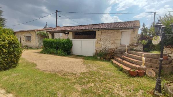 Charmante maison en pierre de 180 m² à Loudun