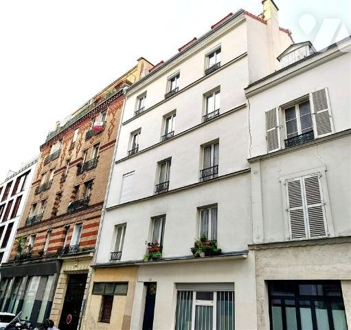 Duplex en très bon état situé 28 rue de Nantes, PARIS 19eme.