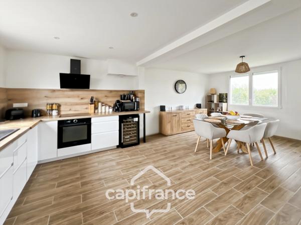 Maison rénovée de 3 pièces, jardin, garage, stationnements, proche des commodités