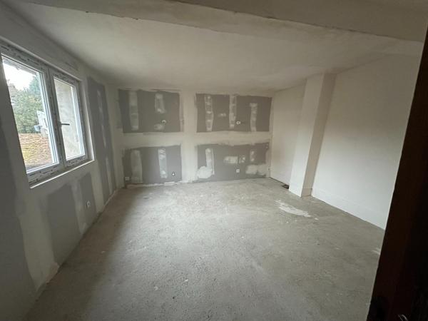 A Charly sur Marne , 5mn de la gare de Saacy sur marne