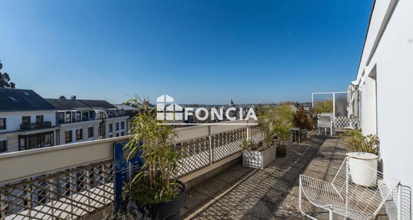 À vendre Appartement 5 pièces 81.28 m² - Versailles 78000