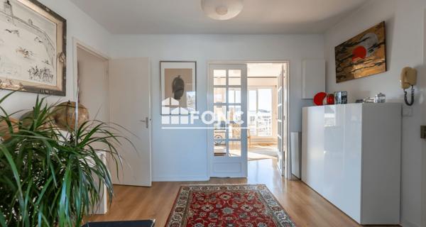 À vendre Appartement 5 pièces 81.28 m² - Versailles 78000