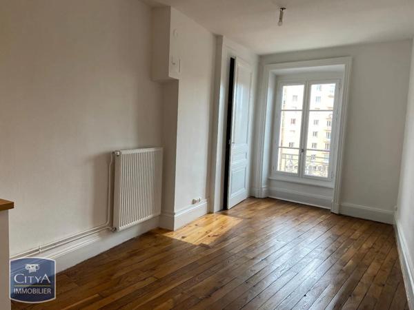 Appartement à louer 1 pièce 45.91m²