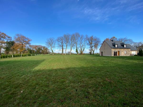 À vendre : Maison 4 chambres à 5 minutes de DINAN avec 2 terrains constructibles