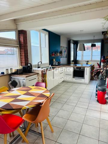 Maison à CHOLET, 49300 - 6 pièces 94m²