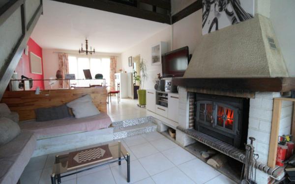 Maison à vendre    7 pièces •  Château-Renard