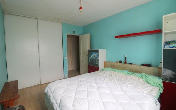 Maison à vendre    7 pièces •  Château-Renard