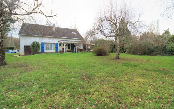 Maison à vendre    7 pièces •  Château-Renard