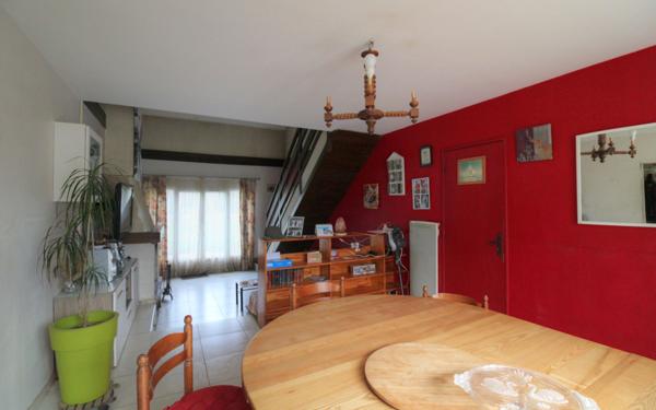 Maison à vendre    7 pièces •  Château-Renard