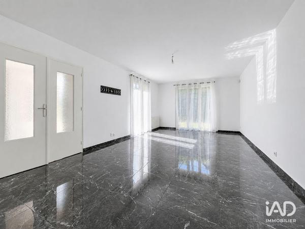 Maison à vendre 6 pièces 180 m² Ozoir-la-Ferrière