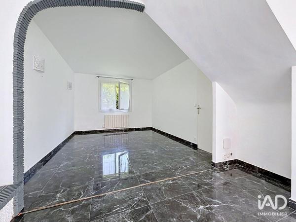Maison à vendre 6 pièces 180 m² Ozoir-la-Ferrière
