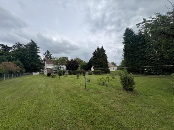 Maison type pavillon avec grand jardin