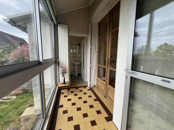 Maison type pavillon avec grand jardin