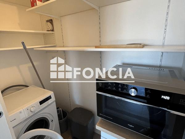 Location Appartement meublé 2 pièces 36.77 m² - 12 RUE HENRI AMEL La Rochelle 17000