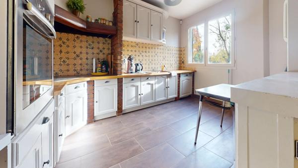 Maison 5 pièce(s) 137 m2