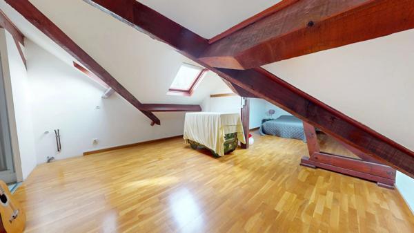 Maison 5 pièce(s) 137 m2