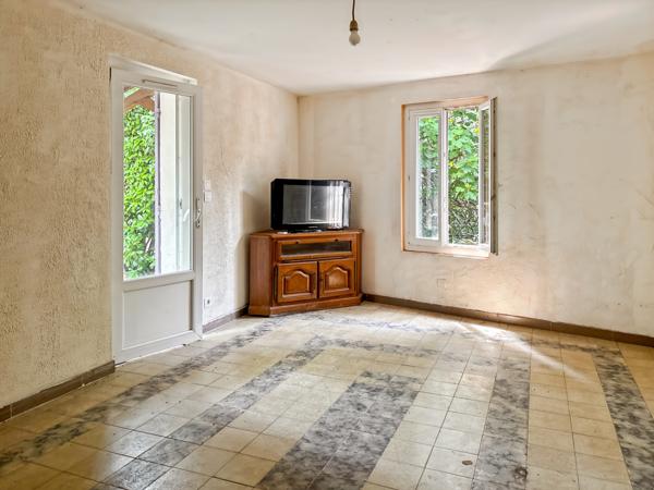Châteaurenard (13160) Ensemble immobilier mas+maison sur 1ha6 de terrain