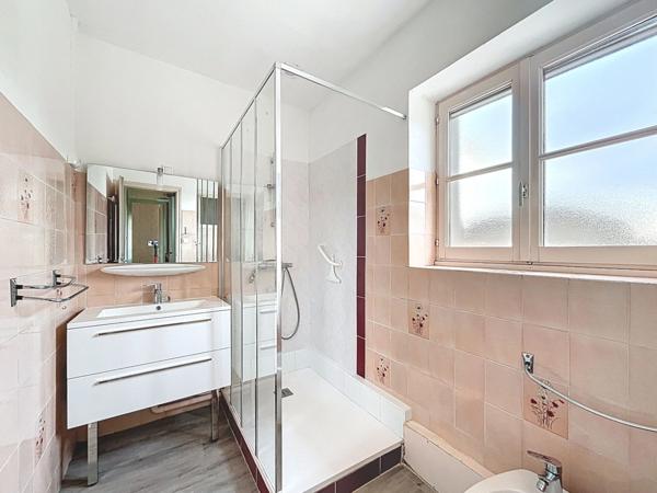 Maison avec jardin et vue dégagée - 124 m² et 4 chambres