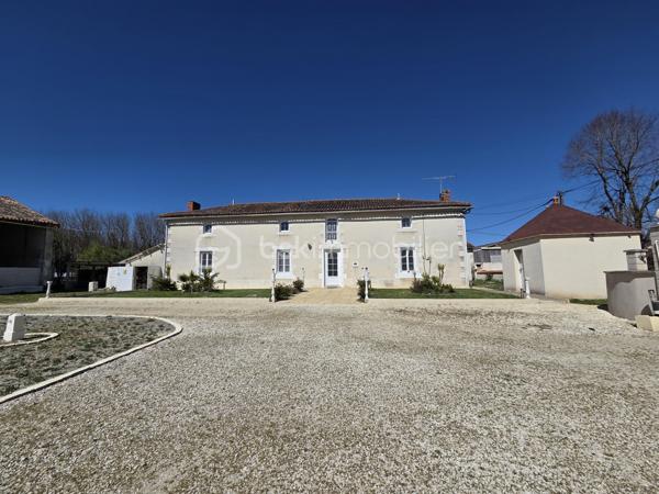 Domaine de 245 m²