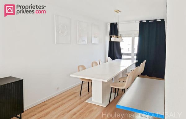 Appartement 3 pièce(s) 92 m2 - CAVE et Emplacement PRIVATIF