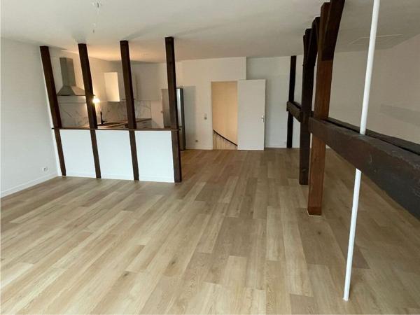 Appartement entièrement rénové en centre ville de Châteauroux