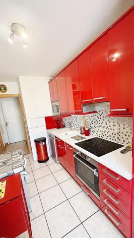 Joli T2 avec véranda, terrasse, parking et cave