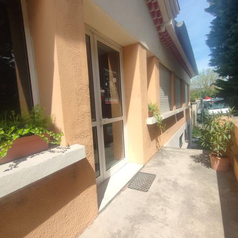 Bureaux L Isle Sur La Sorgue 105 m2
