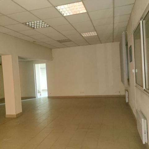 Bureaux L Isle Sur La Sorgue 105 m2