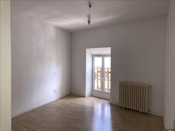 Appartement à louer 390 € CC NONTRON 3 p 60 m² DPE C