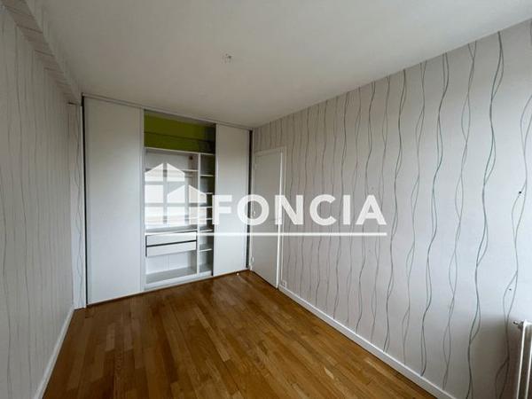 Location Appartement 4 pièces 66.85 m² - 9 RUE HENRI FOCILLON Dijon 21000