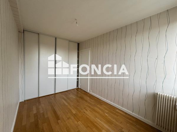 Location Appartement 4 pièces 66.85 m² - 9 RUE HENRI FOCILLON Dijon 21000