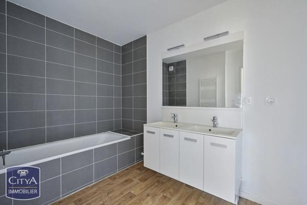 Appartement à vendre 3 pièces 62.7m² Saint-Nazaire (44600)