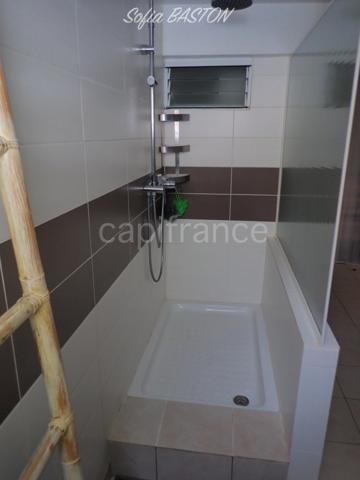 À VENDRE 972 MARTINIQUE – LES TROIS-ÎLETS – MAISON 209 M² HABITABLES – 4 LOGEMENTS – JARDIN ET TERRASSES
