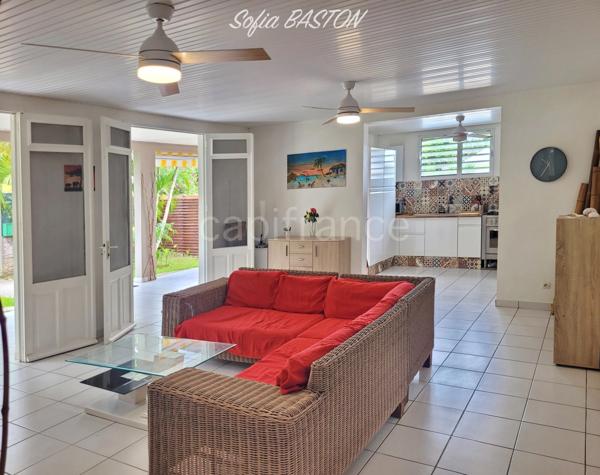 À VENDRE 972 MARTINIQUE – LES TROIS-ÎLETS – MAISON 209 M² HABITABLES – 4 LOGEMENTS – JARDIN ET TERRASSES