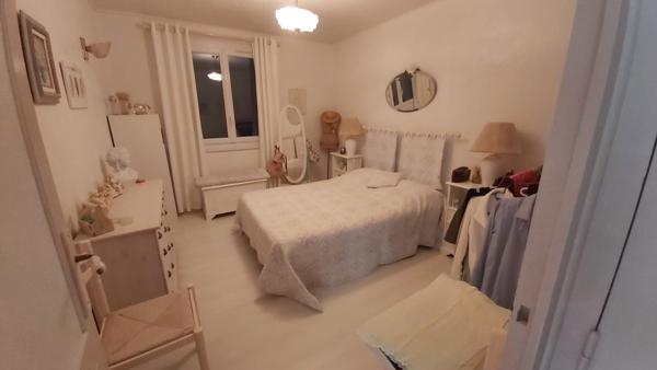 Maison
         4 pièces
        - 106 m² 241 500 € *