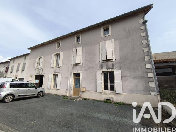 Maison à vendre 8 pièces 270,88 m² Chenay