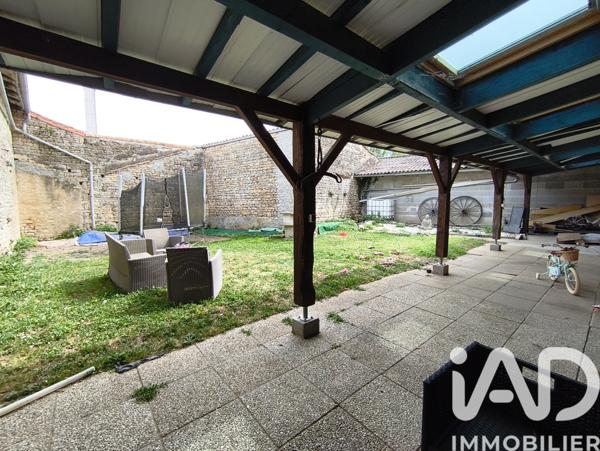 Maison à vendre 8 pièces 270,88 m² Chenay