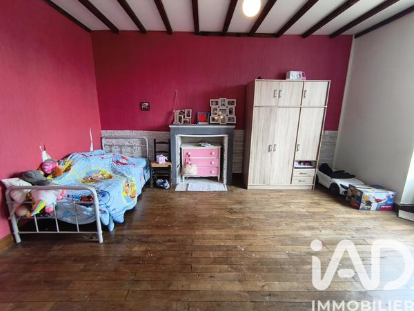 Maison à vendre 8 pièces 270,88 m² Chenay