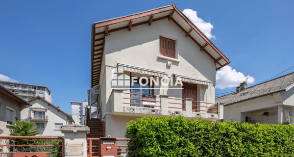 À vendre Maison 210 m² - Grenoble 38100